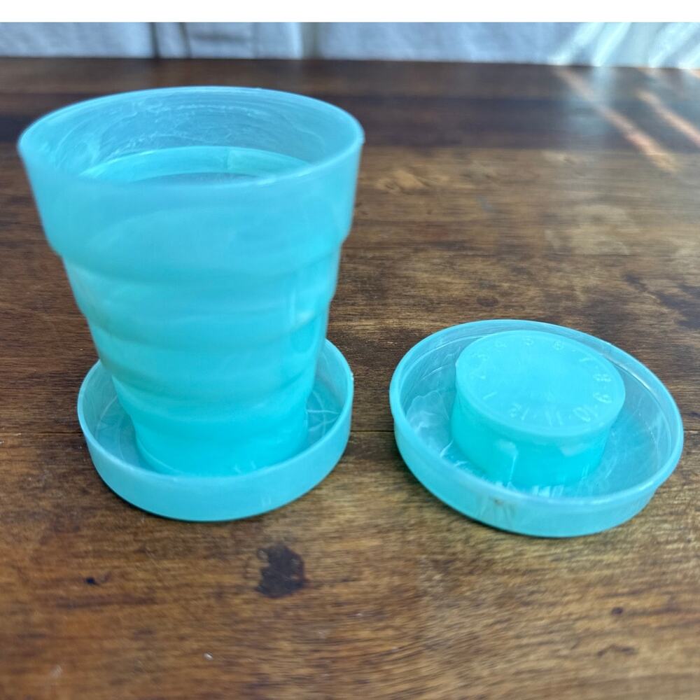 Vintage Collapsible TUCKAWAY CUP Pill Case With Lid Aqua Blue Travel Accessory